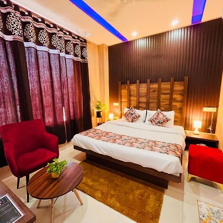 Chandīgarh Hotel Pearl Grand, Zirakpur - Top Rated & Most Awarded Property In Tricity מראה חיצוני תמונה