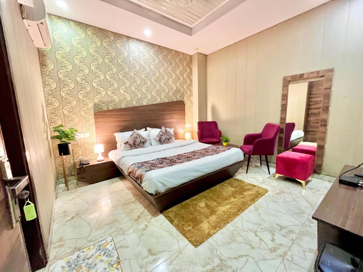 Chandīgarh Hotel Pearl Grand, Zirakpur - Top Rated & Most Awarded Property In Tricity מראה חיצוני תמונה
